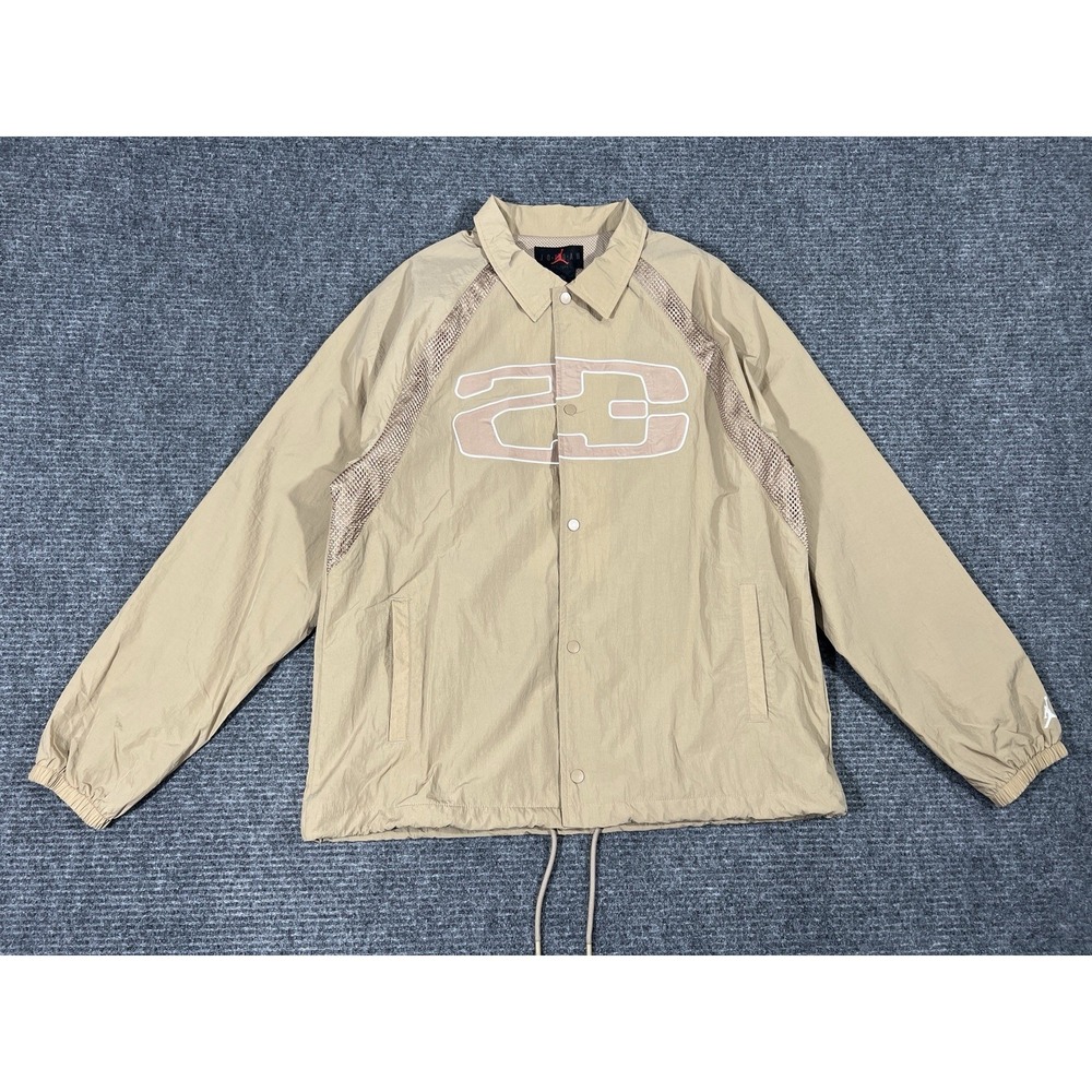 Jordan Men's Beige Windbreaker Jacket Loose Fit Snap Closure Collared Size L